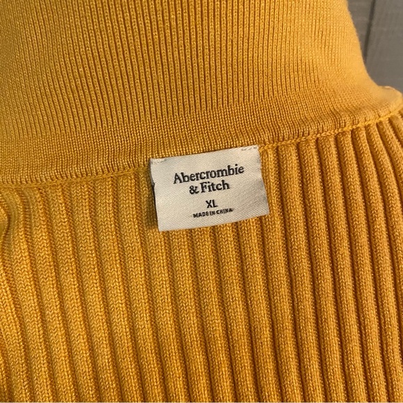 Abercrombie & Fitch Women's Yellow Gold Mustard Ribbed Cardigan Sweater XL - Picture 6 of 7